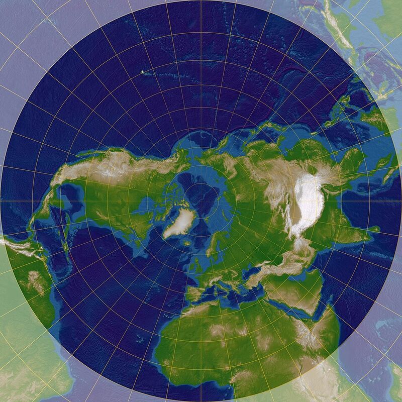 Carte du monde dans un disque centré sur le pôle Nord : l'Arctique au centre, les continents de l'hémisphère Nord autour, puis l'hémisphère Sud très étiré vers le bord.