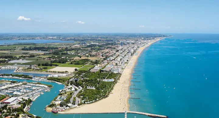 Le littoral de Lido di Jesolo, région de l’hôtel.